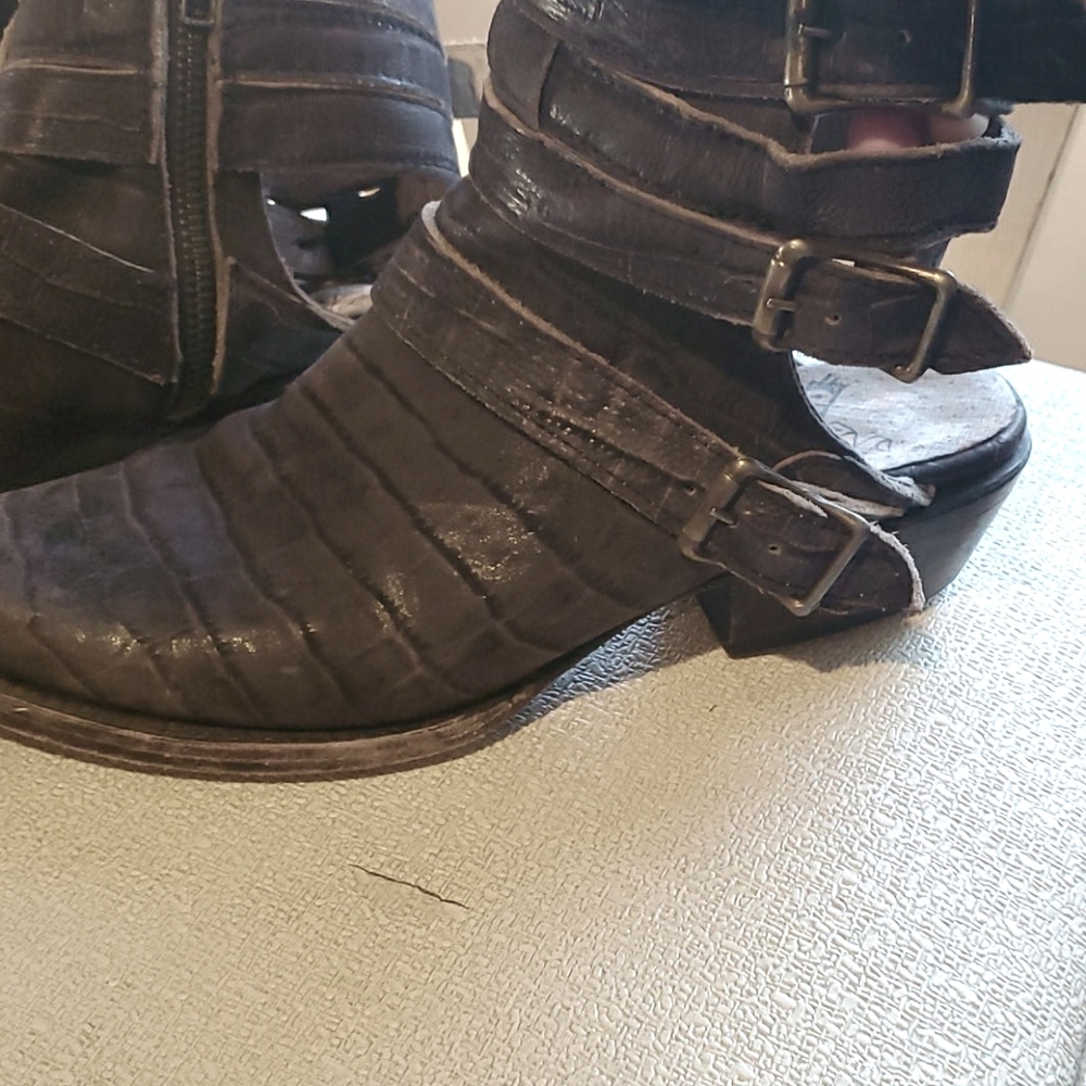 Freebird boots